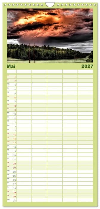 Gewaltige Natur - bedrohlich und schön (CALVENDO Familienplaner 2027)