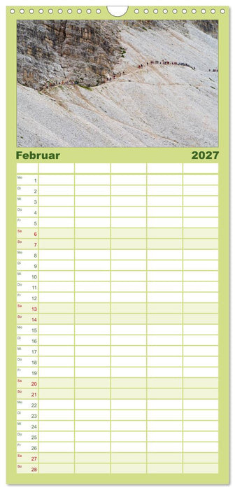 Wege durchs neue Jahr (CALVENDO Familienplaner 2027)
