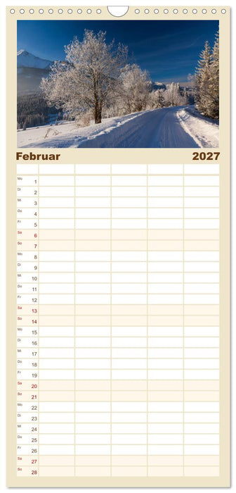 Berge. Wege in die Natur (CALVENDO Familienplaner 2027)