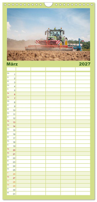 Landtechnik im Einsatz (CALVENDO Familienplaner 2027)