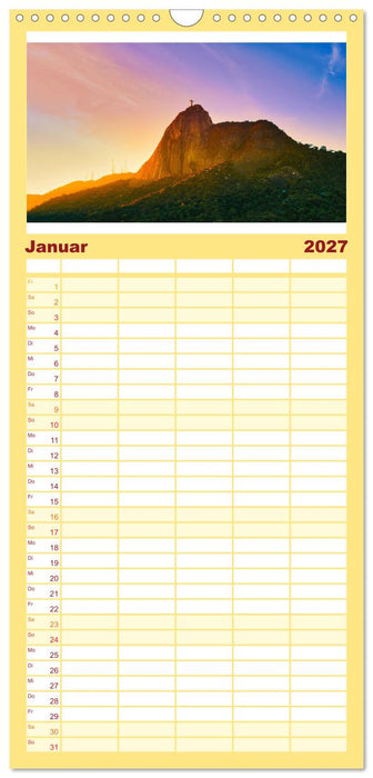 Rio de Janeiro - Am Fuße des Corcovados. (CALVENDO Familienplaner 2027)