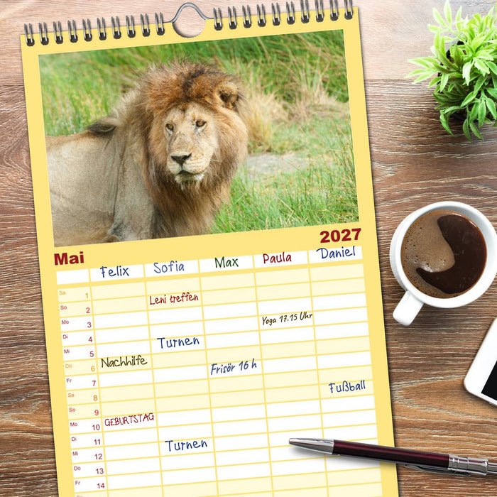 Die Magie der Könige der Tiere (CALVENDO Familienplaner 2027)