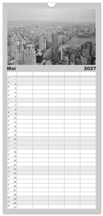 New York in schwarz weiss (CALVENDO Familienplaner 2027)