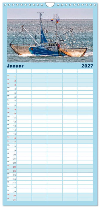Maritime Augenblicke - Fischkutter (CALVENDO Familienplaner 2027)