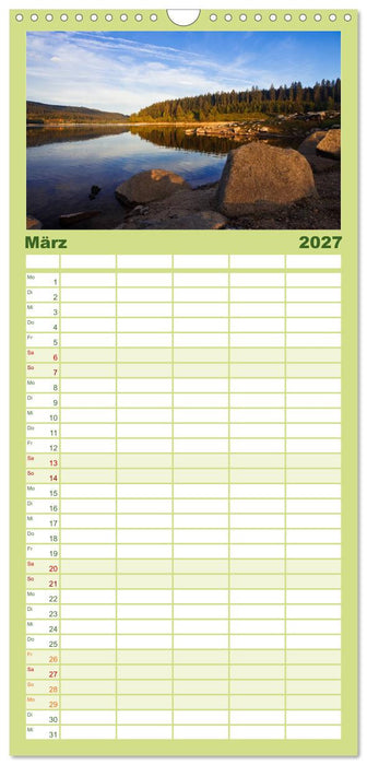 Farben der Natur (CALVENDO Familienplaner 2027)