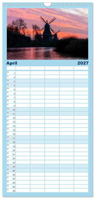 Fischerdorf Greetsiel. Bezauberndes Warfendorf der Krummhörn (CALVENDO Familienplaner 2027)