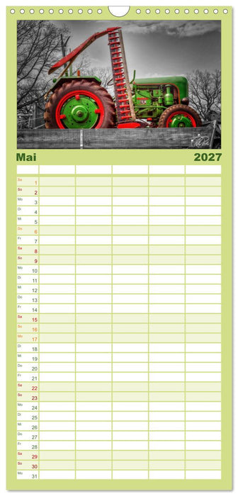Trecker - Oldtimer (CALVENDO Familienplaner 2027)