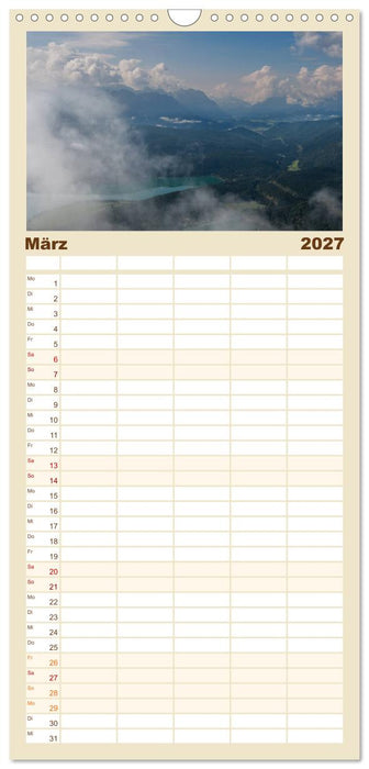 Berge und Seen rund um die Zugspitze (CALVENDO Familienplaner 2027)