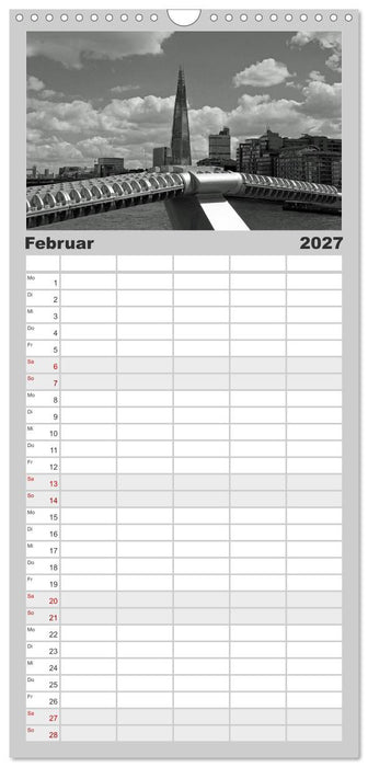 London in Schwarz-Weiß (CALVENDO Familienplaner 2027)
