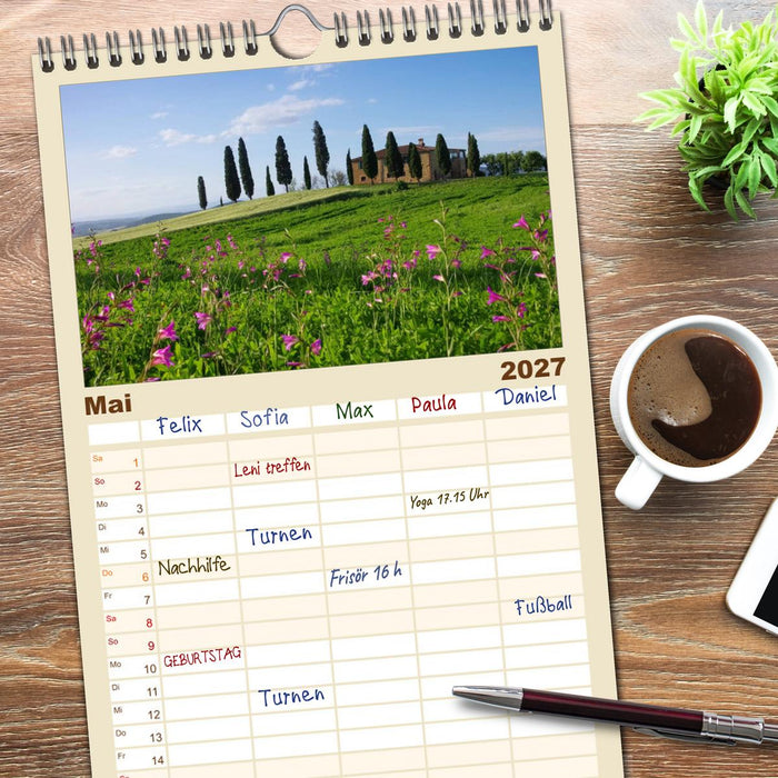 Toskana – Traumlandschaft in Italien (CALVENDO Familienplaner 2027)