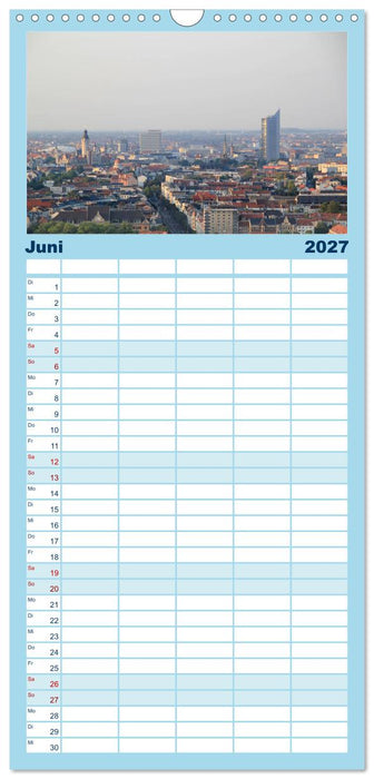 Über den Dächern von Leipzig (CALVENDO Familienplaner 2027)
