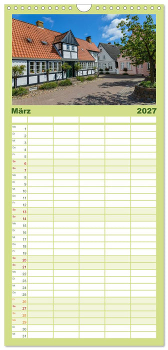 "Landarzt" - Plätze an Schlei und Ostsee (CALVENDO Familienplaner 2027)