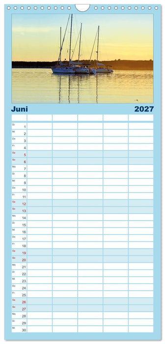 Leidenschaft Segeln (CALVENDO Familienplaner 2027)