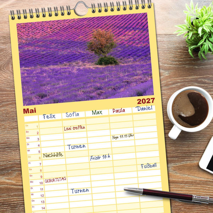 Provence, Lavendelzeit in Südfrankreich (CALVENDO Familienplaner 2027)