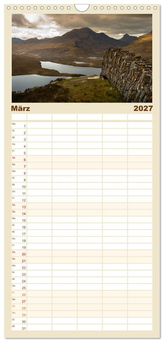 Die Highlands - Schottlands rauher Nordwesten (CALVENDO Familienplaner 2027)