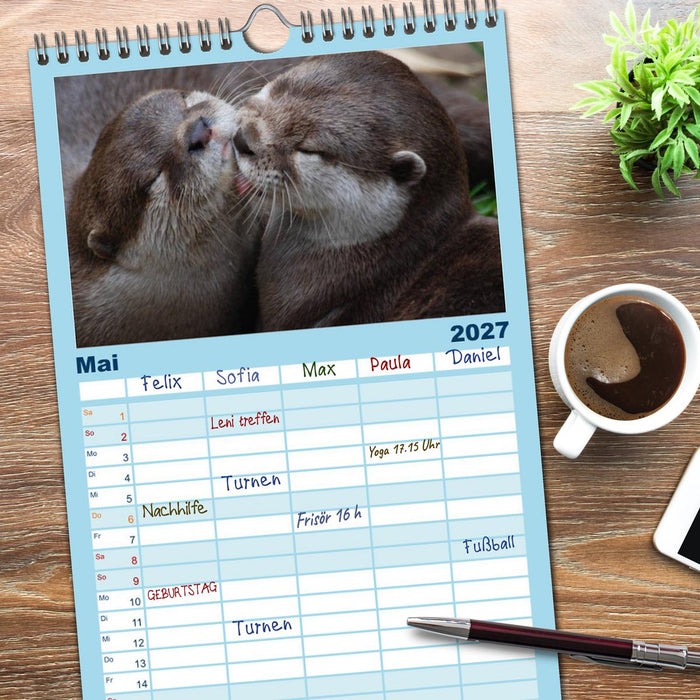 Otter. Frech, laut und clever (CALVENDO Familienplaner 2027)