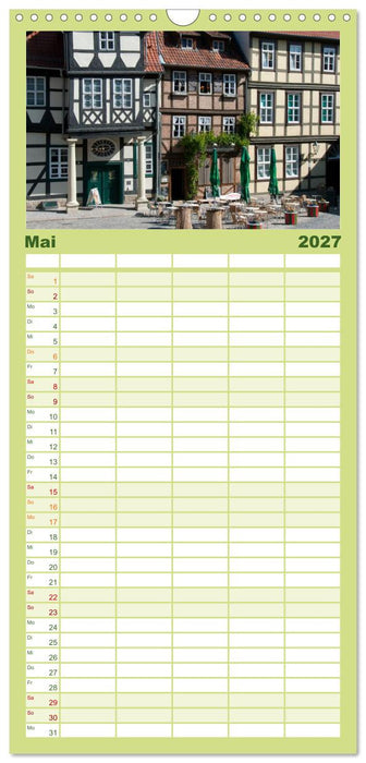 Malerisches Quedlinburg (CALVENDO Familienplaner 2027)