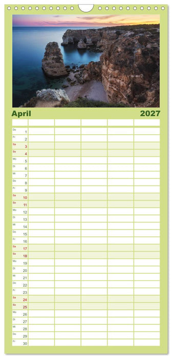 Portugal - Von Porto bis zur Algarve (CALVENDO Familienplaner 2027)