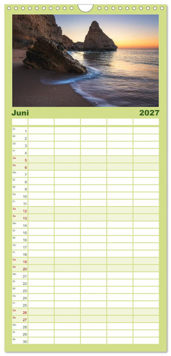 Portugal - Von Porto bis zur Algarve (CALVENDO Familienplaner 2027)