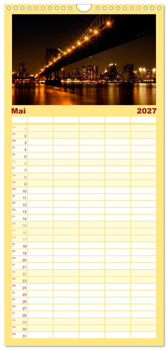 NEW YORK CITY Stadt der Superlative (CALVENDO Familienplaner 2027)