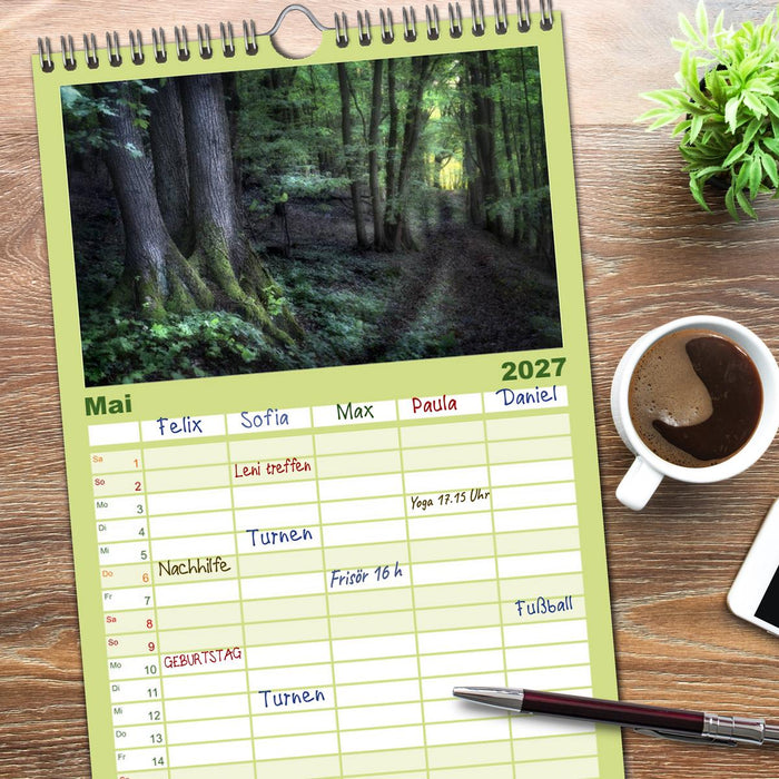 Waldkalender (CALVENDO Familienplaner 2027)