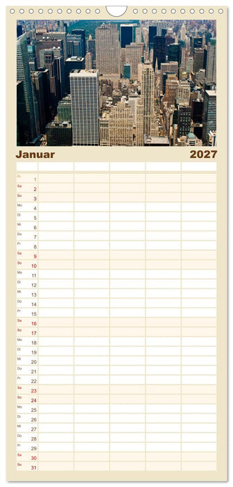 Ansichten einer Stadt: New York (CALVENDO Familienplaner 2027)