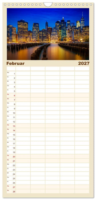 NEW YORK Bekannte Blicke (CALVENDO Familienplaner 2027)