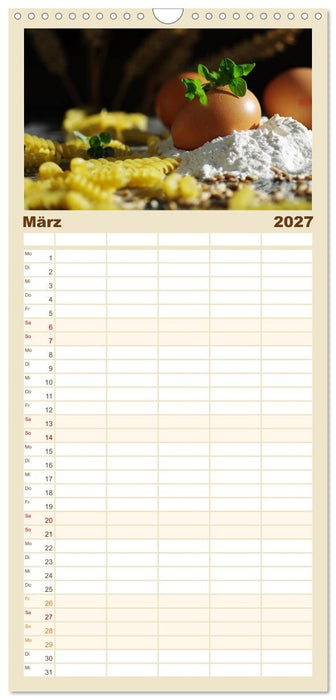 Pasta Kreationen (CALVENDO Familienplaner 2027)