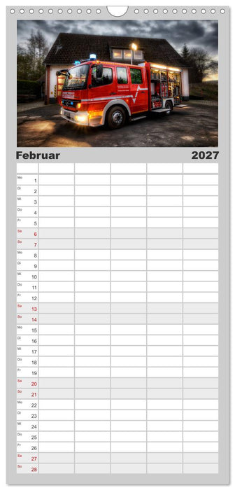Feuerwehr und Rettungsdienst (CALVENDO Familienplaner 2027)