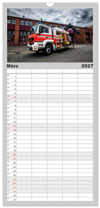 Feuerwehr und Rettungsdienst (CALVENDO Familienplaner 2027)