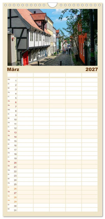 Bezauberndes Flensburg (CALVENDO Familienplaner 2027)