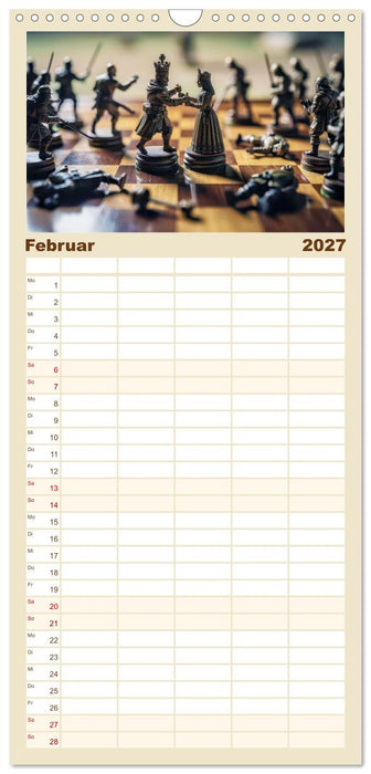 Strategie auf dem Schachbrett (CALVENDO Familienplaner 2027)