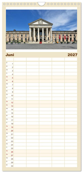 Wiesbaden Blickwinkel anders (CALVENDO Familienplaner 2027)