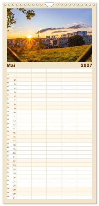 Ein Herz für Santiago de Compostela (CALVENDO Familienplaner 2027)