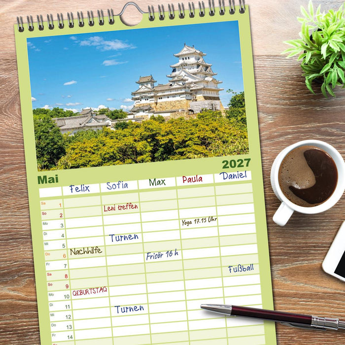 Japan: Entdecken Sie gelebte Tradition und einzigartige Naturwunder (CALVENDO Familienplaner 2027)