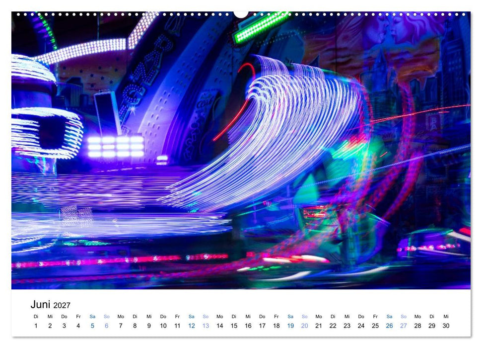 Lichter des Jahrmarkts in Langzeitbelichtung (CALVENDO Premium Wandkalender 2027)