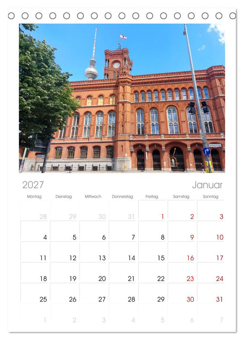 In Berlins Mitte (CALVENDO Tischplaner A5H 2027)