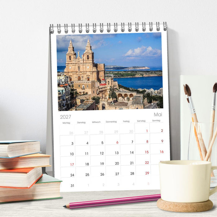 Wundervolles Malta (CALVENDO Tischplaner A5H 2027)