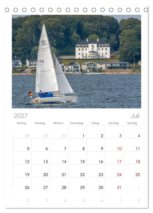 Flensburg maritim (CALVENDO Tischplaner A5H 2027)