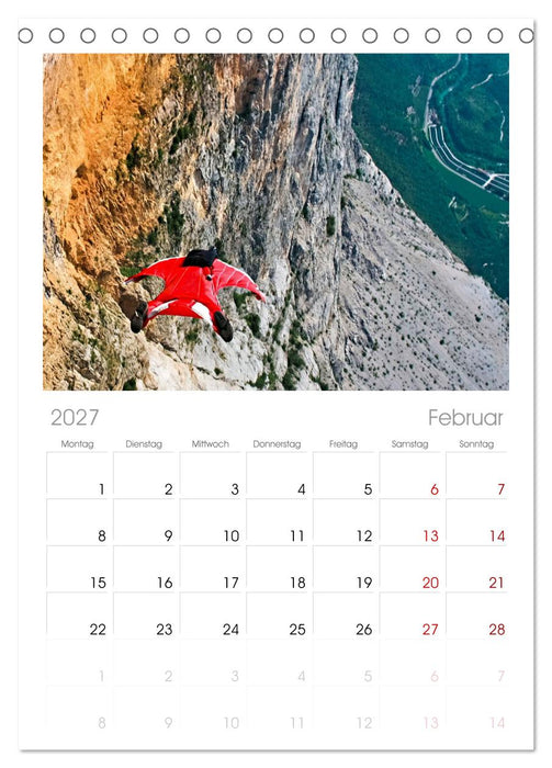 Base Jumping Adrenalin- Kick (CALVENDO Tischplaner A5H 2027)