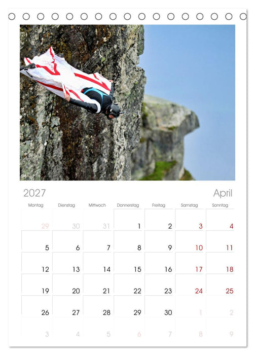 Base Jumping Adrenalin- Kick (CALVENDO Tischplaner A5H 2027)