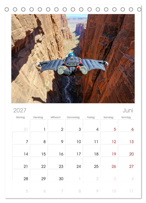 Base Jumping Adrenalin- Kick (CALVENDO Tischplaner A5H 2027)