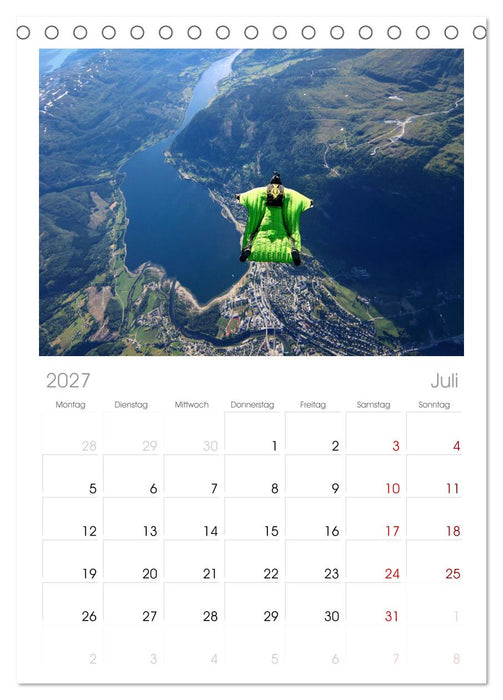 Base Jumping Adrenalin- Kick (CALVENDO Tischplaner A5H 2027)