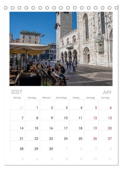 Como und der Comer See (CALVENDO Tischplaner A5H 2027)