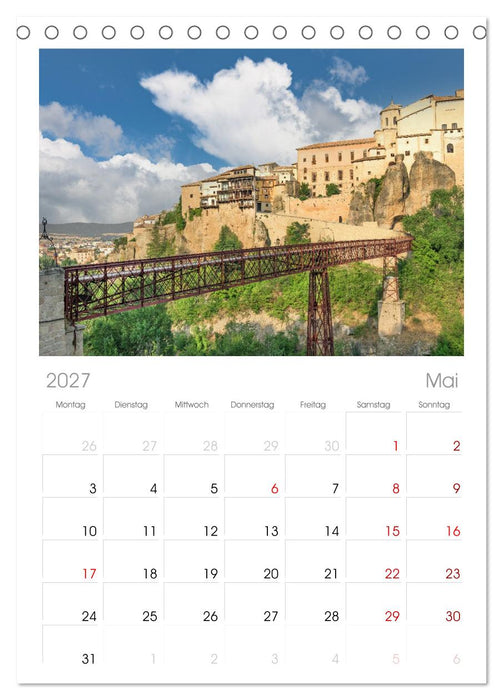 Die hängenden Häuser von Cuenca (CALVENDO Tischplaner A5H 2027)