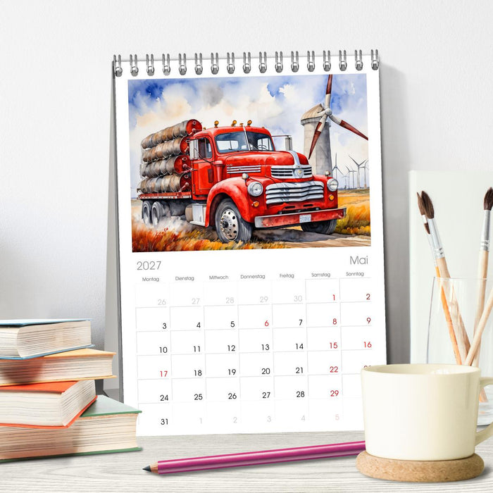 Nostalgische Trucks (CALVENDO Tischplaner A5H 2027)