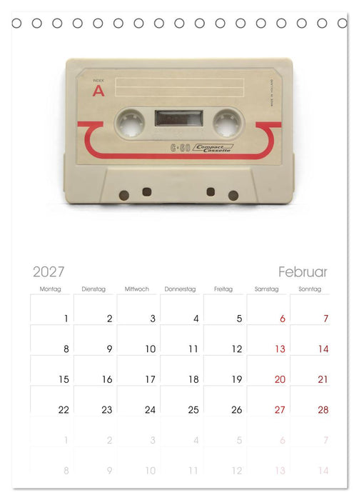 Audio Tapes (CALVENDO Tischplaner A5H 2027)