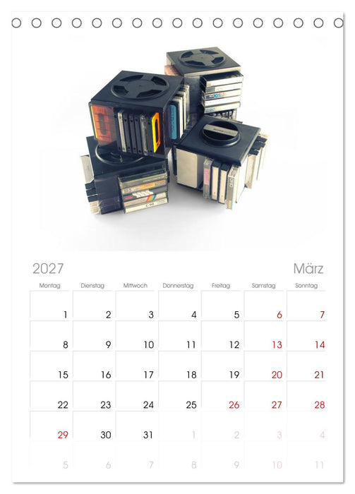 Audio Tapes (CALVENDO Tischplaner A5H 2027)