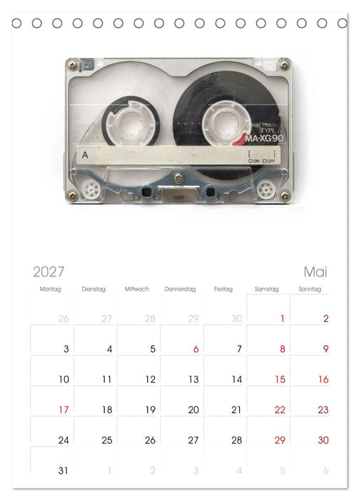 Audio Tapes (CALVENDO Tischplaner A5H 2027)