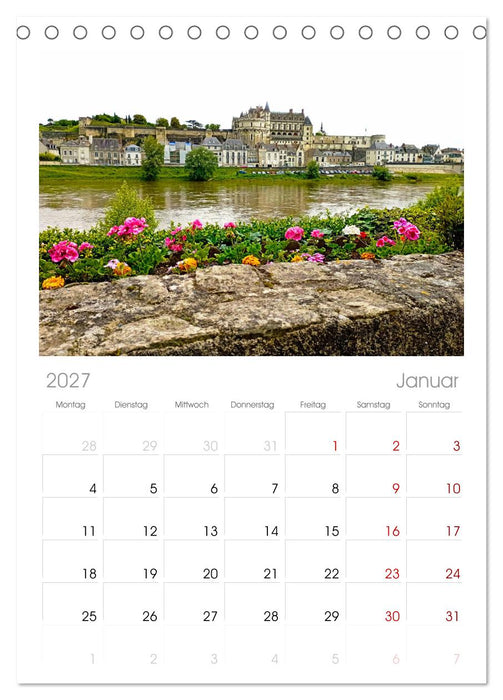 Romantisches Loiretal (CALVENDO Tischplaner A5H 2027)